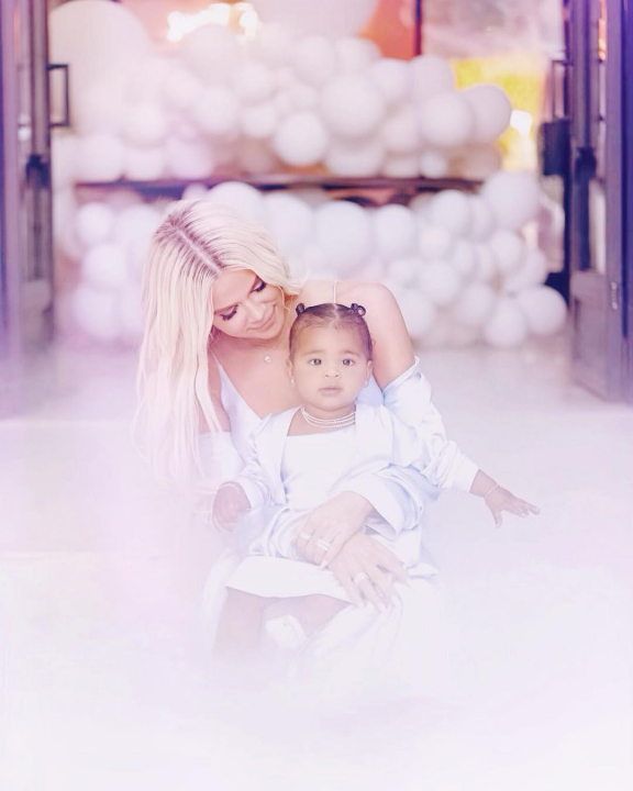 Galéria: Khloé Kardashian és kislánya