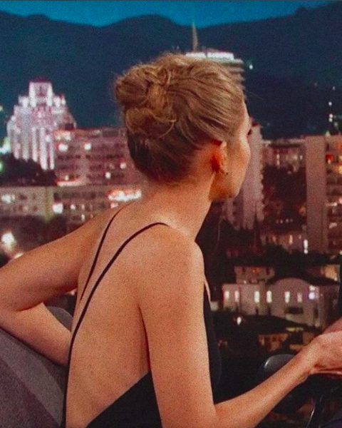 Galéria: Gigi Hadid Nanushkában
