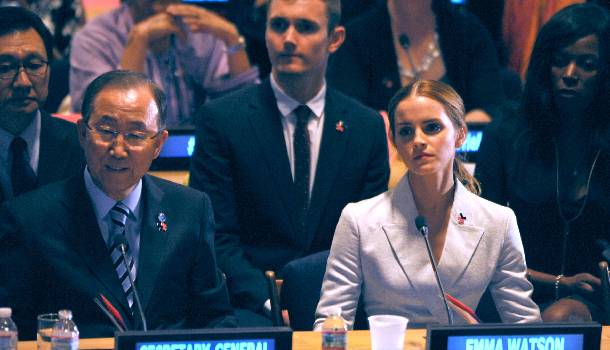 Borítókép: Emma Watson stílusosan állt ki a nők egyenjogúságáért
