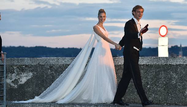 Borítókép: Igazi tündérmese: Megnősült Grace Kelly unokája - FOTÓK