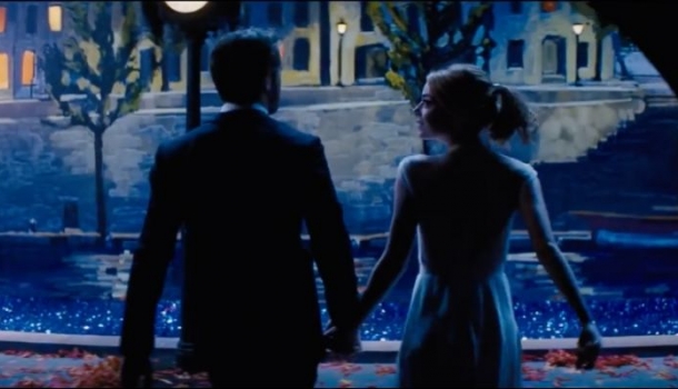 Borítókép: Ryan Gosling új filmje romantikusabb lesz, mint a Szerelmünk lapjai? - Itt az első trailer