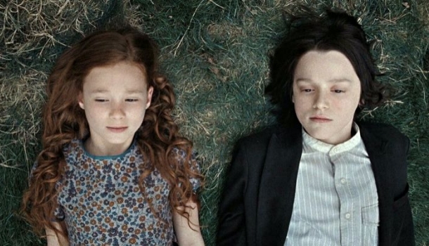Borítókép: Wow! Ilyen szexi pasi lett a fiú, aki a fiatal Pitont alakította a Harry Potterben
