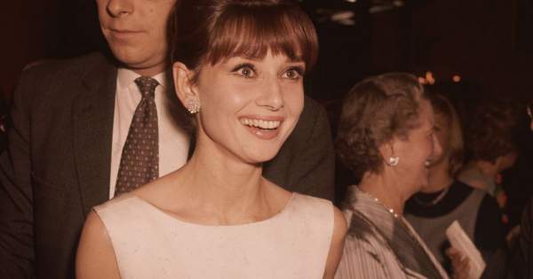 Borítókép: Már 56 éves Audrey Hepburn kisebbik fia: Így néz kis most!
