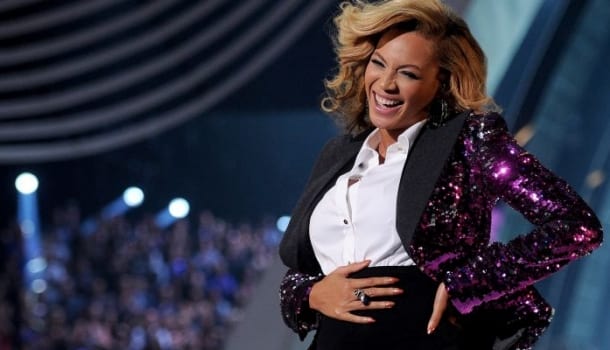 Borítókép: "Ha Beyoncé terhes, én is az vagyok", avagy a legviccesebb reakciók Bee ikreinek hírére