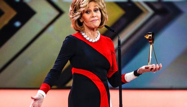 Borítókép: A 79 éves Jane Fonda pajzán titkot árult el