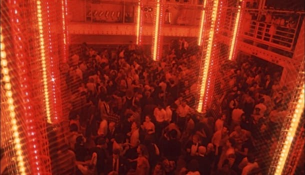 Borítókép: Ezt bánhatod, hogy kihagytad! Szédítő fotók a Studio 54-ből, egy olyan korszakból, amikor még igazán tudtak bulizni