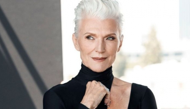 Borítókép: Cover Girl lett a 69 éves Maye Musk, aki nem más, mint Elon Musk milliárdos feltaláló anyukája
