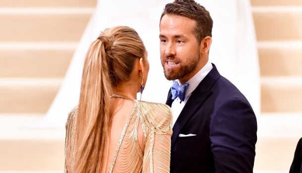 Borítókép: Ryan Reynolds sütötte az év legbénább karácsonyi sütijét, ezt pedig Blake Lively meg is mutatta mindenkinek!
