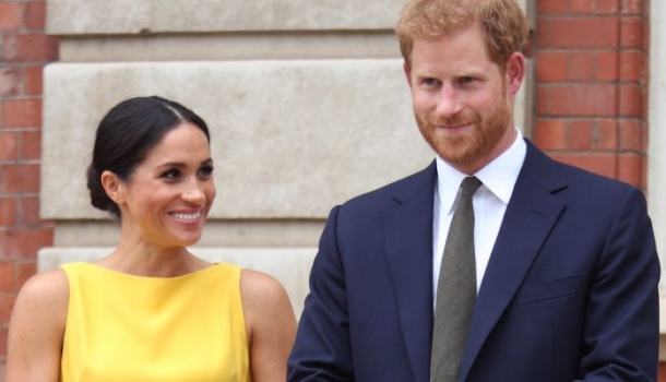 meghan markle,harry herceg,meghan és harry,meghan és harry kézfogás