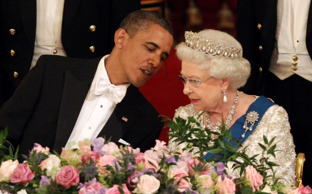Erzsébet királynő,obama