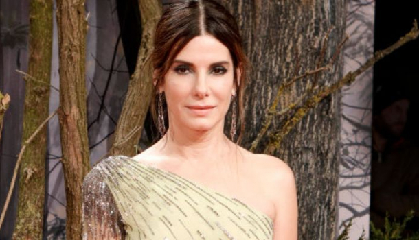 Borítókép: Sandra Bullock talán még sosem nézett ki olyan jól, mint tegnapi bemutatóján