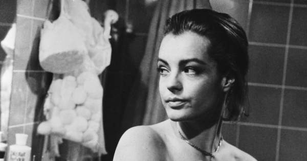 Borítókép: Romy Schneider, ahogyan eddig még nem láttad