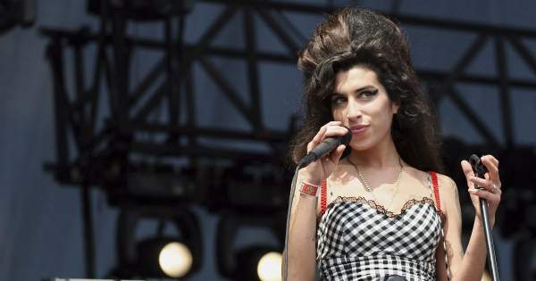 Borítókép: Most megtudhatjuk, hogy ki volt az igazi Amy Winehouse