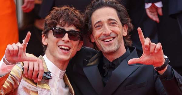 Borítókép: Stílusos férfiakból nincs hiány a 2021-es cannes-i filmfesztivál vörös szőnyegén - FOTÓK