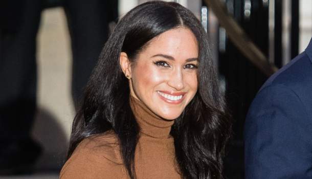 Borítókép: A rajongók rögtön kiszúrták: Meghan Markle Diana hercegnére emlékezett ezzel a híressé vált címlapfotón