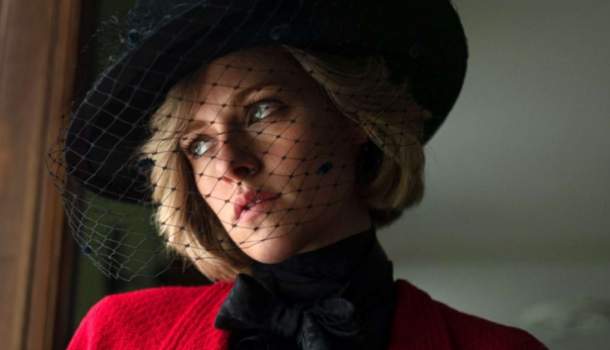 Borítókép: Megérkezett a Spencer film első trailere - Kristen Stewart egészen elképesztő Diana hercegné szerepében