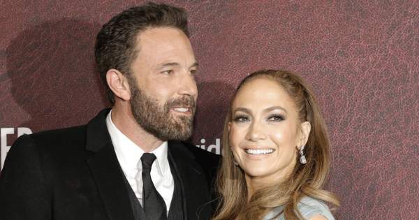 Borítókép: Jennifer Lopez és Ben Affleck tánccal lopta el a showt a Super Bowlon