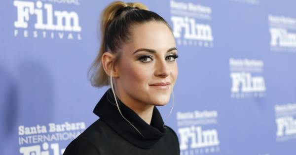 Borítókép: Emlékszel erre? Kristen Stewart ruhája sokak szerint a jó ízlés határait súrolta