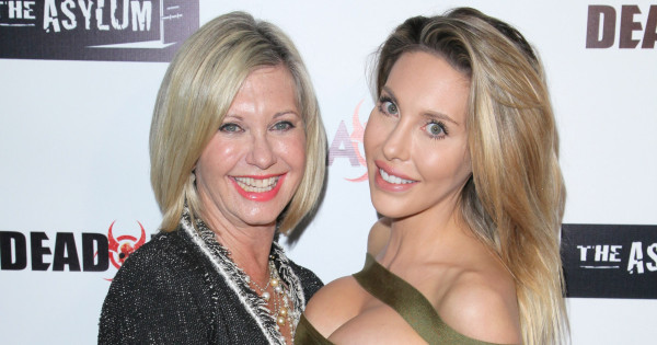 Borítókép: Itt a vége?! Olivia Newton-John lánya édesanyja halála után komoly döntésre jutott