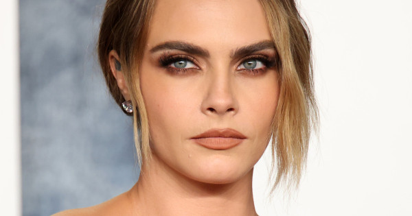 Borítókép: Mindössze 7 éves volt, amikor már másnaposan ébredt a nagymamájánál, 15 évesen biztos volt abban, hogy meg fog halni - Cara Delevingne döbbenetes vallomást tett a múltjáról