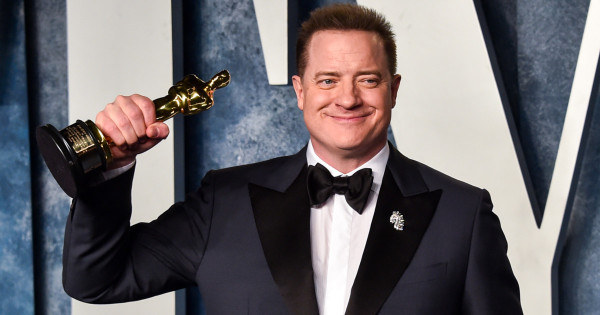 Borítókép: Jön a Múmia-folytatása?! Kiderült, mihez kezd Brendan Fraser az Oscar-díj után