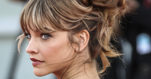 Borítókép: Eláll a lélegzet! Mutatjuk a 2023-as velencei filmfesztivál legcsodásabb ruhakölteményeit