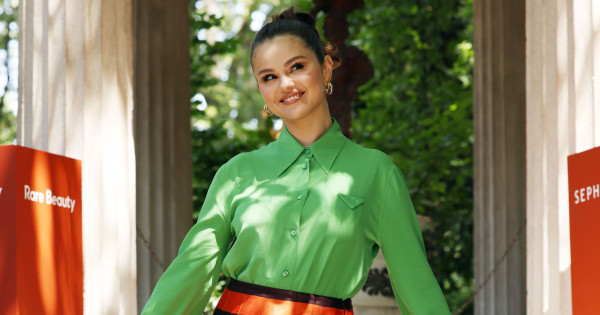 Borítókép: Több mint 40 ezer vásárló és Selena Gomez is imádja ezt az 5 500 forintos arclemosót - ami puha és sima bőrt varázsol kortól függetlenül!