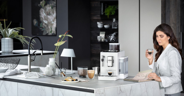 Borítókép: De'Longhi Rivelia automata kávégép lenyűgözte a piacot a három International Forum Design Awards (IF) Díj elnyerésével 