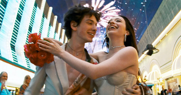 Borítókép: 7 film, amit meg kell nézned, ha tetszett az Anora