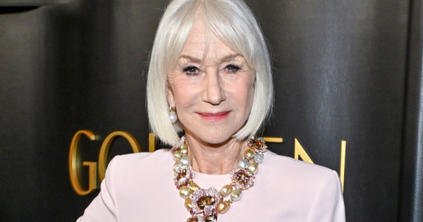 Borítókép: A nő, aki 80 felett is a kortalan elegancia szimbóluma - Helen Mirren stílusnapló