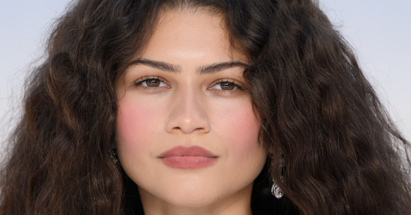 Borítókép: Heves vita indult Zendaya alakításairól: a rajongók sem értenek egyet