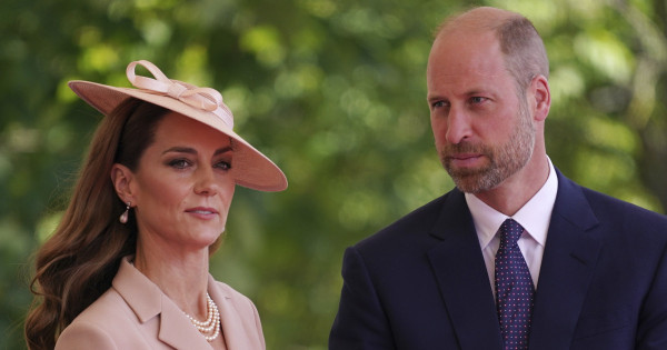 Borítókép: Új könyv állítja: ezért lehetett féltékeny Katalin hercegné és Vilmos herceg Meghan Markle-re