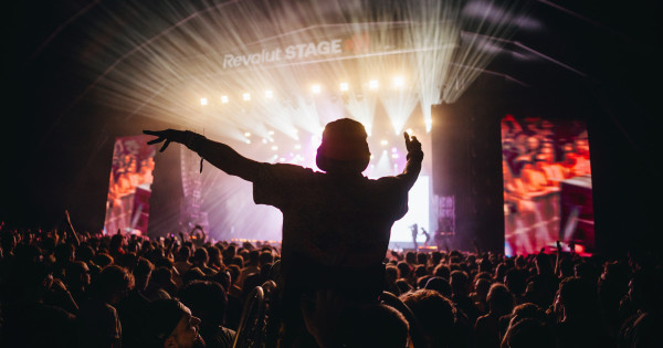 Borítókép: Ők lehetnek az idei Sziget nagy felfedezései: 10 fellépő a headlinereken túl, akit idén nem érdemes kihagyni