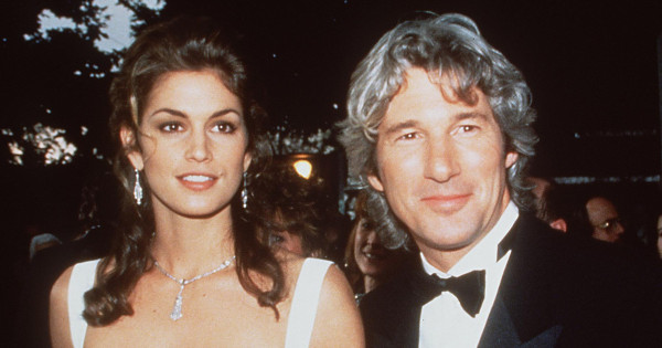 Borítókép: Cindy Crawford vallomást tett: ezért nem működött Richard Gere-rel a házasságuk