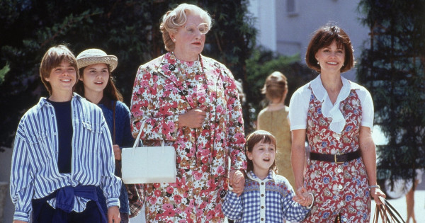Borítókép: 33 év után derült ki az igazság a Mrs. Doubtfire egyik ikonikus jelenetéről