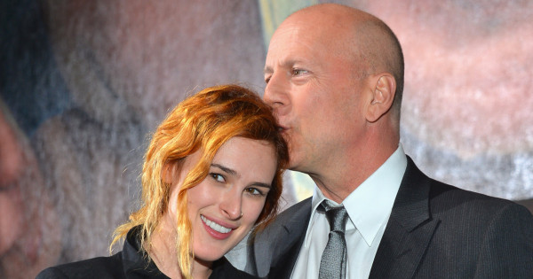 Borítókép: Bruce Willis lánya szívszorító vallomást tett: „Hiányzik az apukám”