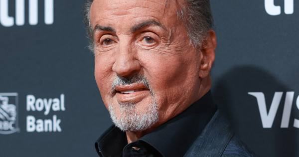 Borítókép: „A pokol csókja volt!” - Sylvester Stallone őszintén bevallotta, kivel váltotta élete legrosszabb filmes csókját