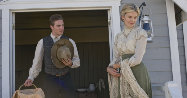 Borítókép: A 10 legjobb romantikus Hallmark-film, amit látnod kell idén ősszel (is)